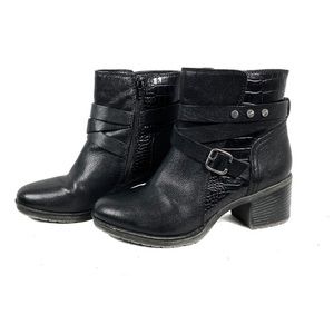 Naturalizer Leather Moto Buckle Crocodile Ankle Boot 7